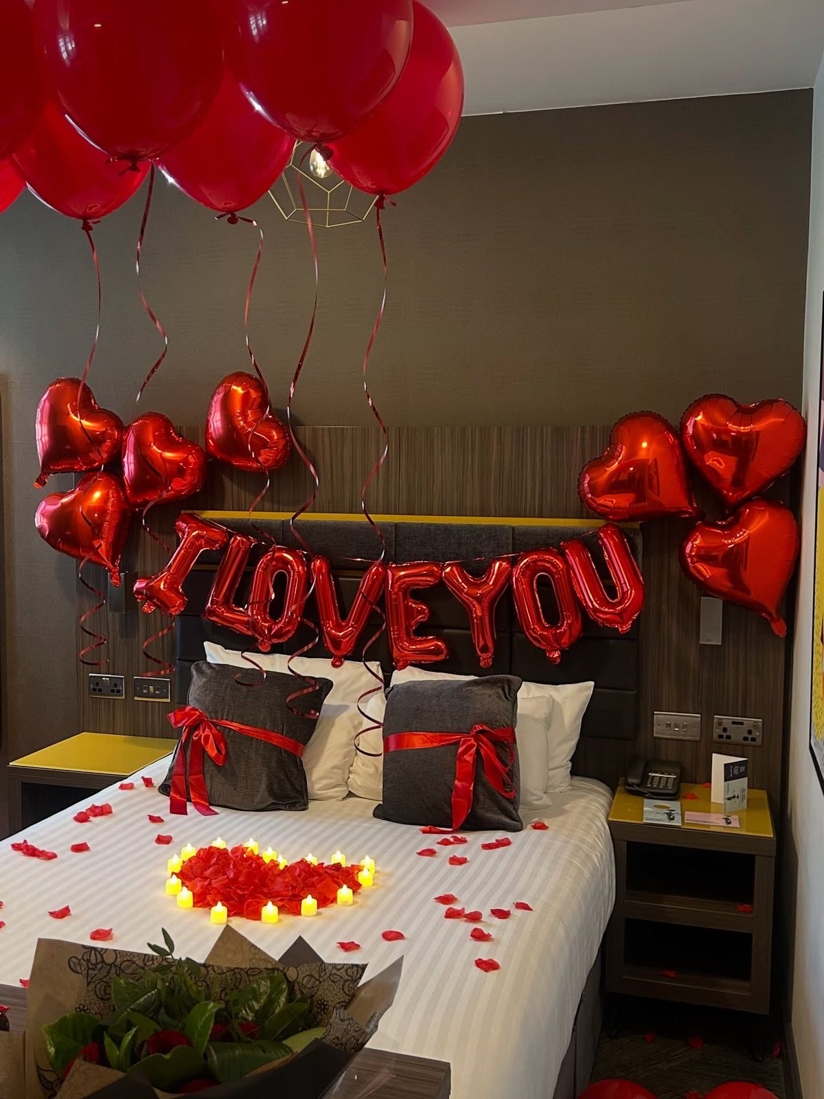 Silver Decor Package (5 Day Advance)